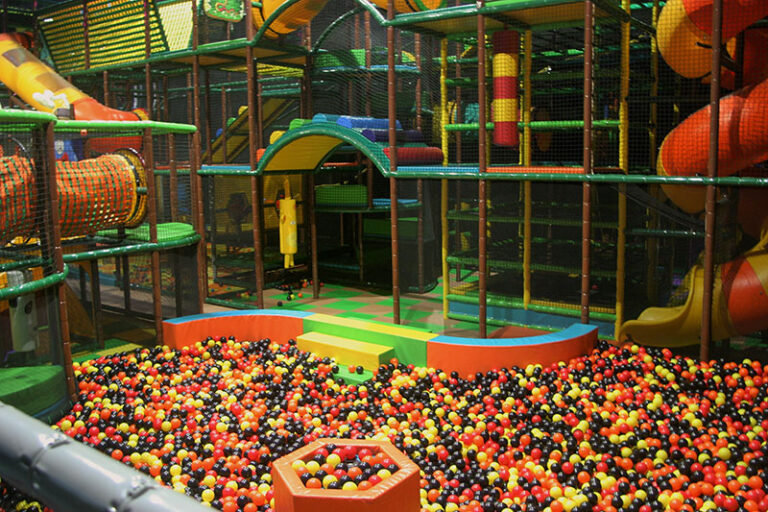 Lost Worlds Adventures 768x512