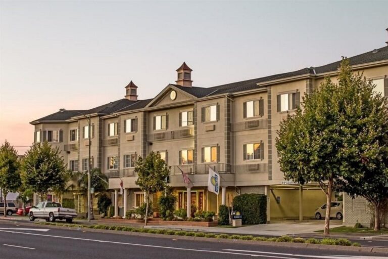 Hotel 1550 768x512